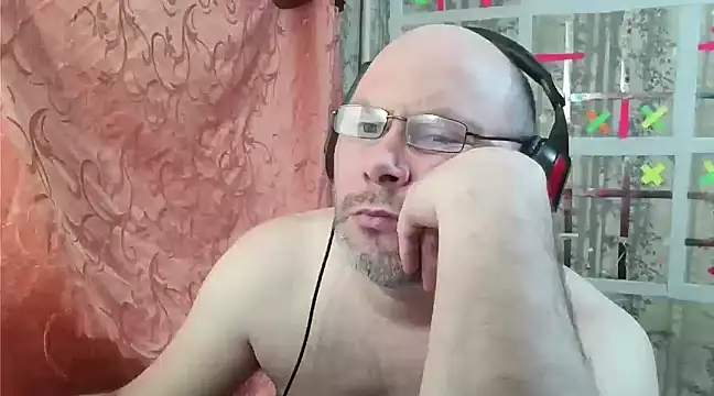 Snapshot of AgnichBan chatting on 02-18-25, 02:27 AgnichBan online show from 02-18-25, 02:27