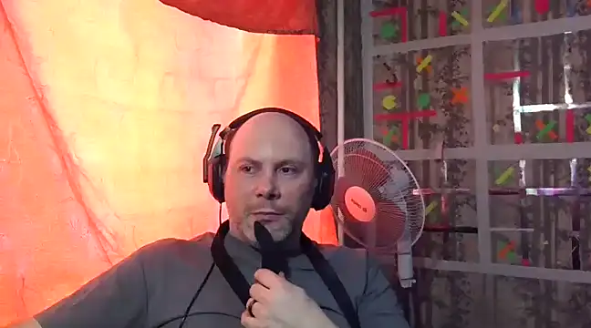 Snapshot of AgnichBan chatting on 02-02-25, 06:47 AgnichBan online show from 02-02-25, 06:47