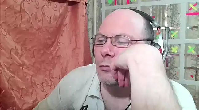 Snapshot of AgnichBan chatting on 03-19-25, 08:22 AgnichBan online show from 03-19-25, 08:22