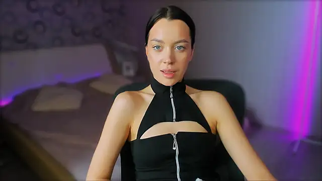 AlannaMiless online show from 03-18-25, 08:28