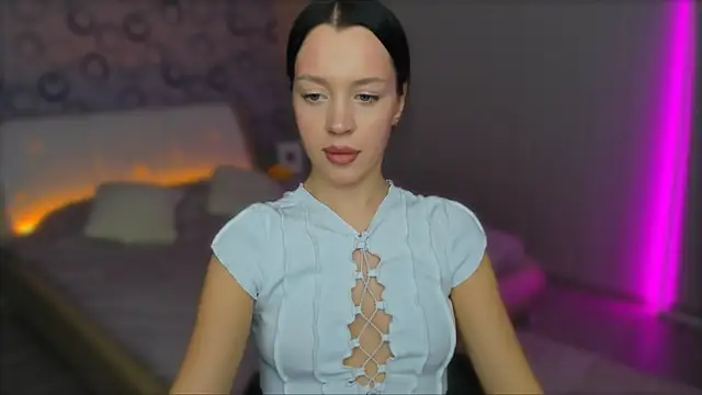 AlannaMiless online show from 02-06-25, 02:11