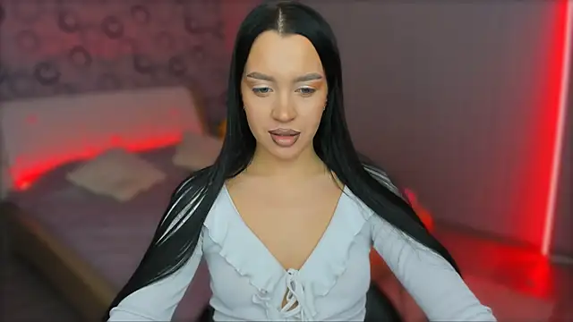 AlannaMiless online show from 02-01-25, 06:19