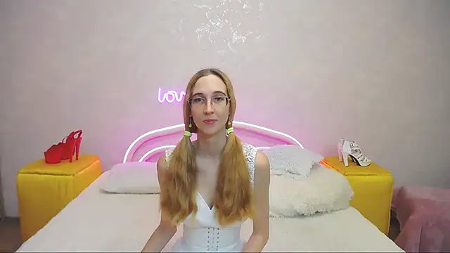 KlaryBrait online show from 01-27-25, 10:16
