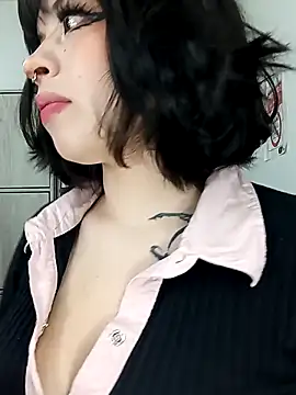 NattashaHotson online show from 10-26-25, 04:24