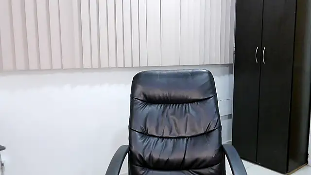 yanna ass smile online show from 01-23-25, 10:54