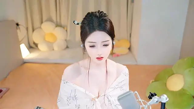 Eimile online show from 12-08-24, 06:06