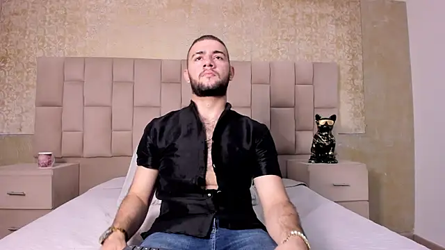 MaximusDick1  online show from 11-02-25, 04:06