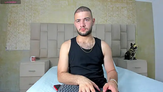 MaximusDick1  online show from 11-11-25, 03:12