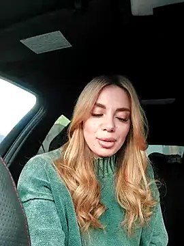 Snapshot of Gabriella_Hot_ chatting on 03-23-25, 02:04 Gabriella Hot online show from 03-23-25, 02:04