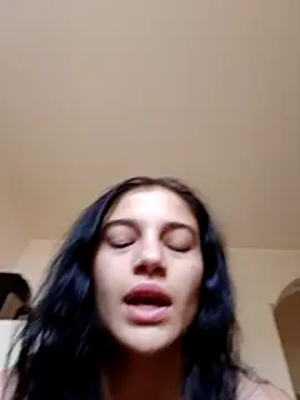 Virgin Pussy Love online show from 06-25-26, 02:00