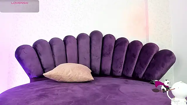 Snapshot of sofi_soft_ chatting on 10-17-25, 05:04 sofi soft  online show from 10-17-25, 05:04