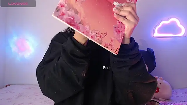 sofi soft  online show from 11-11-25, 06:03