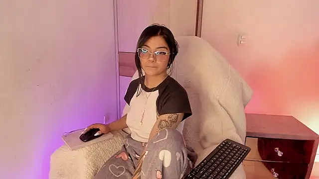 sofi soft  online show from 07-17-26, 05:54