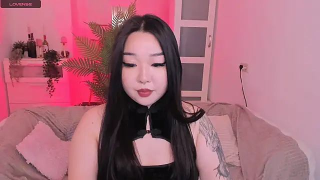 Snapshot of mei_honey_ chatting on 10-10-25, 09:48 mei honey  online show from 10-10-25, 09:48