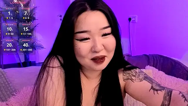 mei honey  online show from 10-29-25, 09:47