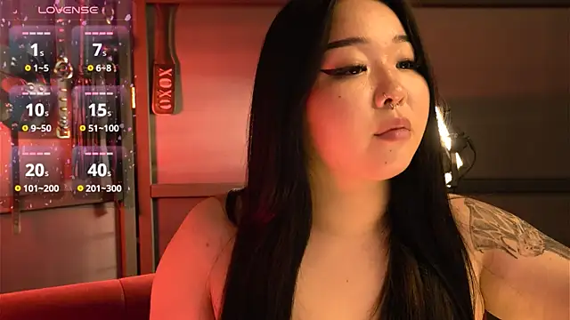 Snapshot of mei_honey_ chatting on 09-27-25, 08:59 mei honey  online show from 09-27-25, 08:59