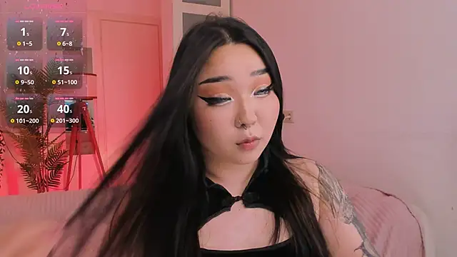 Snapshot of mei_honey_ chatting on 10-15-25, 09:56 mei honey  online show from 10-15-25, 09:56