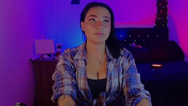 Pauilina online show from 03-30-26, 02:07