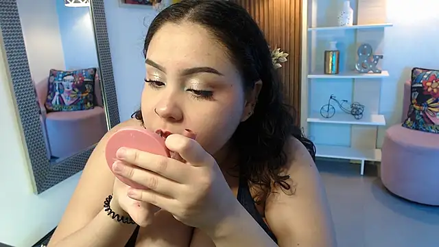 Snapshot of Dalila_Sky chatting on 06-03-26, 06:12 Dalila Sky online show from 06-03-26, 06:12