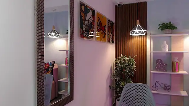 Dalila Sky online show from 04-16-26, 06:08