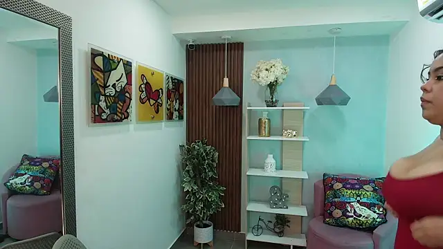 Dalila Sky online show from 11-08-25, 06:11