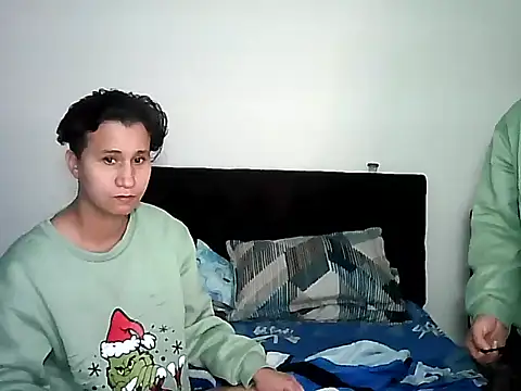 Im Milan Rs online show from 12-14-25, 04:29