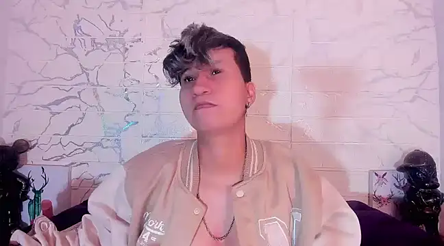 Im Milan Rs online show from 03-18-25, 07:22