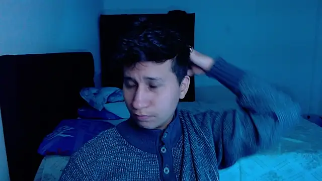 Im Milan Rs online show from 04-10-26, 03:24