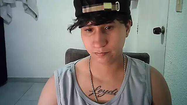 Im Milan Rs online show from 11-16-25, 01:10