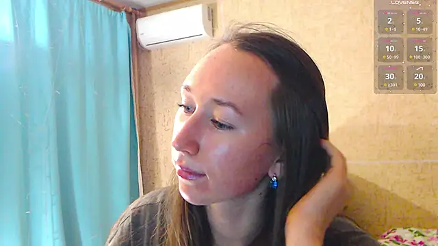 Snapshot of --Model--2 chatting on 03-20-25, 03:45 --Model--2 online show from 03-20-25, 03:45