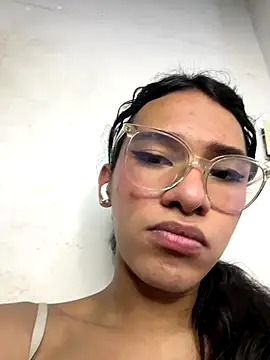 Antonella narsk online show from 10-28-25, 05:45