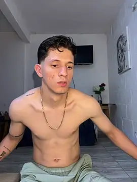 Bodyxx23 online show from 05-04-26, 01:42