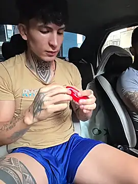 Snapshot of christangel_96_ chatting on 10-25-25, 06:08 christangel 96 online show from 10-25-25, 06:08