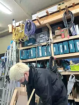 Snapshot of da--------i chatting on 02-08-25, 07:37 da--------i online show from 02-08-25, 07:37