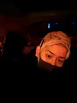 Snapshot of da--------i chatting on 02-04-25, 09:49 da--------i online show from 02-04-25, 09:49