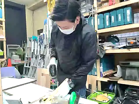 Snapshot of da--------i chatting on 01-17-25, 06:04 da--------i online show from 01-17-25, 06:04