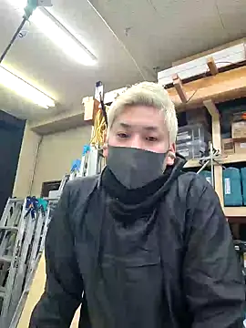 Snapshot of da--------i chatting on 02-12-25, 07:44 da--------i online show from 02-12-25, 07:44