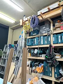 Snapshot of da--------i chatting on 02-18-25, 11:11 da--------i online show from 02-18-25, 11:11