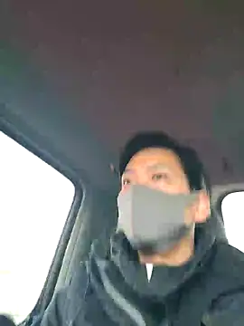 Snapshot of da--------i chatting on 12-16-24, 10:03 da--------i online show from 12-16-24, 10:03