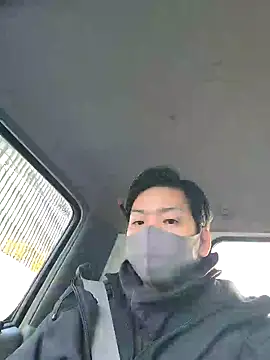 Snapshot of da--------i chatting on 12-16-24, 12:48 da--------i online show from 12-16-24, 12:48