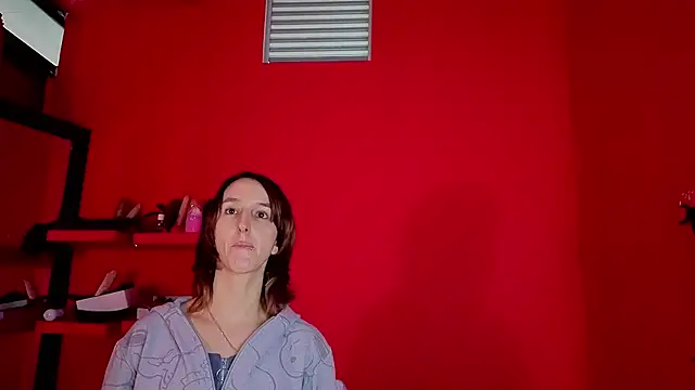 Ambar Roux  online show from 05-08-26, 12:42