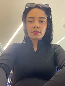  Luana online show from 11-11-25, 05:41