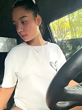  Luana online show from 11-27-25, 06:41