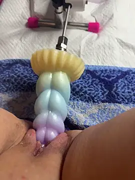 luisa1 online show from 09-19-25, 06:45