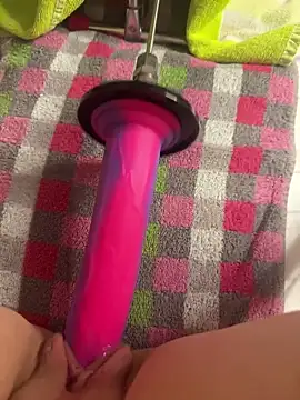 luisa1 online show from 11-20-25, 07:36