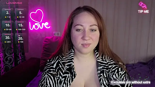 KellyCrystall online show from 11-07-25, 04:28