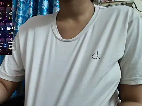 Reika 01 online show from 05-10-26, 11:39