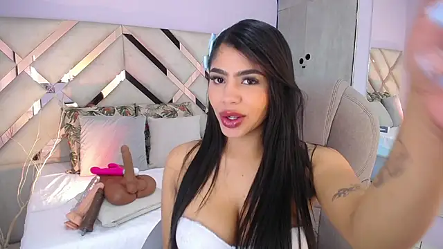 violeta leon online show from 05-16-26, 02:54