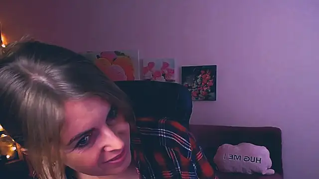 Snapshot of Hot_Milady chatting on 01-30-25, 07:29 Hot Milady online show from 01-30-25, 07:29