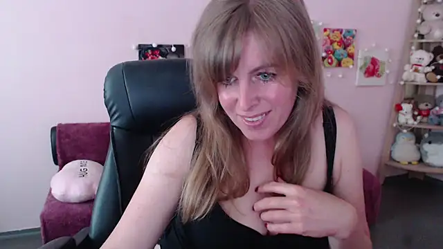 Hot Milady online show from 06-04-26, 07:35